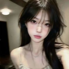 Ulzzang Hair, Uzzlang Girl, Cute Selfie Ideas, Pretty Selfies, Girl Icons, Girly Photography, Girl Face, Ulzzang Girl, Aesthetic Girl