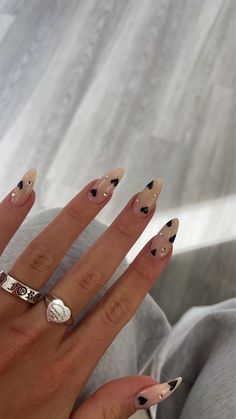 Edgy Nails, Smink Inspiration, Makijaż Smokey Eye, Heart Nails, Funky Nails, Pretty Acrylic Nails, Chic Nails