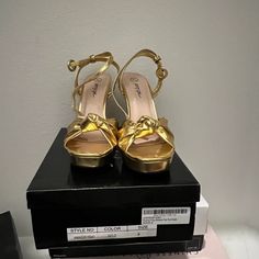 Never Worn. Size 39. Trendy Gold Platform Heels, Chic Gold Wedge Heels, Gold Synthetic Heels For Night Out, Gold Synthetic Heels, Gold Platforms, Women Shoes, Women Shopping, Gold, Color