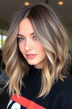 Balayage Middle Length Hair, Best Lob Haircut, Bob And Lob Haircuts, Lobe Haircuts, Lob For Thick Wavy Hair, Side Part Lob Mid Length, Balayage To Cover Gray Hair, Lob Side Part, Wavy Lob Hairstyles