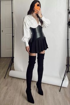 Outfit Ideas With Corset Tops, Black Dress White Accessories, Styling A Corset Belt, Cupless Corset Top Outfit, Black And White Corset Outfit, Black Waist Corset Outfit, Corset Belt Styling, Corset Waist Belt Outfit, Outfits With Corsets Casual