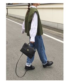 Spring Outfits Japan, Workwear Brands, Japan Outfit, Badass Style, Cold Weather Fashion, Workwear Fashion, Vest Outfits, Wardrobe Style, Fashion Books