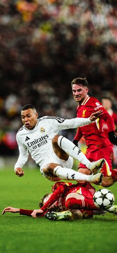 Real Madrid Wallpapers, Happy Images, Madrid Wallpaper, Liverpool Football Club, Football Club, Real Madrid