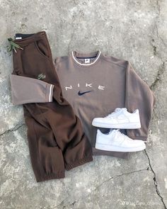 Outfit Inspiration Men, Shoes For Guys, Outfit Ideas Streetwear, Men Outfit Ideas, Streetwear Inspiration, Brand Recognition, Trendy Boy Outfits