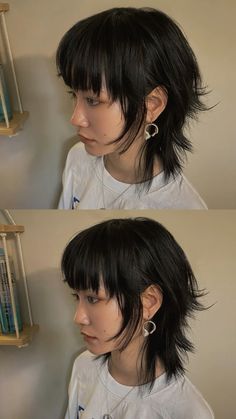 Instagram : Haircut @9hahoi  https://www.instagram.com/9hahoi/ #hair #shorthair #hairstyle  #haircut #hairstylist #mullet  #hairdesign #hanoi #vietnam #vietnamese #so9hahoi #xomhahoi #9xomhahoi #9hahoi Bangs With Long Pieces On The Side, Bangs Mullet Women, Med Layers Haircut, Shirt Hair Women, Shaggy Short Hair Black Women, Hairstyle Inspo Short, Streetwear Hairstyles Women Short Hair, Shorter Hair Layers, Haïr Cut Thick Medium Hair