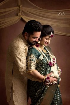 Baby Shower Couple Outfits, Indian Maternity Photos, Couple Maternity Poses, Maternity Gown Photography, Baby Shower Jewelry, Baby Bump Photoshoot, Indian Baby Showers, Maternity Photography Poses Outdoors, Baby Shower Pictures