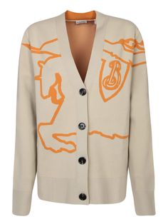 The Knight Hunter Cardigan by Burberry stands out with its vibrant design featuring an iconic beige and ochre graphic pattern. Its comfortable structure and refined cut make it an essential piece for a contemporary and sophisticated wardrobe.Composition: 96% Cotton, 3% Polyamide, 1% Elastane Sophisticated Wardrobe, Graphic Motif, The Knight, Beige Cardigan, Button Cardigan, Burberry Women, Knitwear Cardigan, Vibrant Design, Graphic Patterns