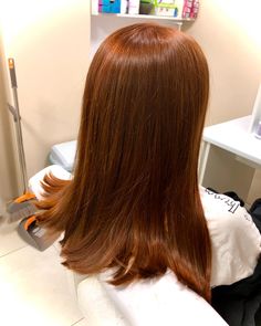 Red Hair Extensions Before And After, Cobrizo Hair, Short Hair Blowout, Orange Hair Color, Red Hair Extensions, Hair Color Orange, Red Hair Inspo, Beautiful Hair Color