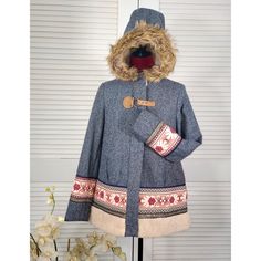 Anthropologie Elevenses Women's Blue Wool Northerner Embroidered Coat Size Xs 1512 Pre-Owned Pristine Condition. No Damage, Rips, Stains, Holes, Odors, Or Discolorations Ready To Wear!!! See Pics As They Are Part Of The Description. The Photo Of The Model Is For Illustration Only. Fast Shipping! Imbue Your Wardrobe With The Timeless Charm Of The Anthropologie Elevenses Northerner Embroidered Coat. Boasting A Perfect Blend Of Style And Comfort, This Long-Sleeved Jacket Features Intricately Embroidered Detailing That Sets It Apart. Crafted From A High-Quality Blend Of 77% Polyester And 28% Wool, This Coat Ensures Warmth And Longevity. Detailed With A Faux Fur Hood Trim, This Item Presents A Embroidered Coat, Snow Jacket, Fur Hood, Blue Wool, Women's Coat, Work Casual, Coats Jackets Women, Coats For Women, Faux Fur