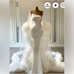 White Prom Dresses White Wedding Dress Ruffle Prom Dresses Tulle Evening Dresses Dresses Gala, Gala Dress, Classy Dresses, Bridal Gowns Mermaid, Dresses Classy, White Wedding Dress, Elegant Dresses Classy, Glamour Dress, Dream Wedding Ideas Dresses