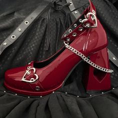 Punk Heels, Romantic Shoes, Heart Heels, Punk Aesthetics, Edgy Y2k, Kawaii Punk, Gothic Punk Fashion, Kawaii Store, Dr Shoes