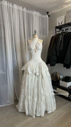 Southern Gothic Wedding, Vivien Westwood, Cutesy Outfit, Gothic Wedding Dress, School Of Witchcraft, Old M, Southern Gothic, Hogwarts School, Gothic Wedding