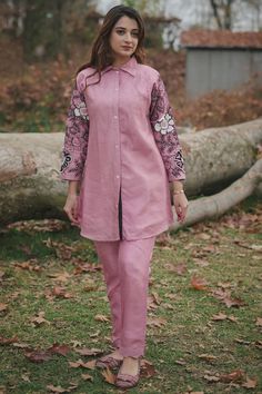 Exclusive Pink Silk Embroidered Applique Co-Ord Set Cord Sets Outfit Women, Silk Co Ord Set, Co Ords Outfits Summer, Cod Set, Plazo Set, Co Ords Outfits, Sets Outfit, Cord Set, Modest Fits