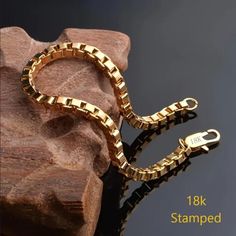 Brand New Men's Gold Bike Chain Link Bracelet Genuine 18k Gold Plated Sterling Silver (Stamped) Length - 8" (Most Common Men's Size) 5mm Width Retail Price $350 Buy With Confidence From A Trusted Seller With A 99%+ Feedback Rating! A0165 (Id-487-) Gold Hand Bracelet, Gold Bracelets For Men, Guys Jewelry, Mens Chain, Stainless Bracelet, Hanging Necklaces, 18k Gold Bracelet, Surfer Necklace, Bike Chain