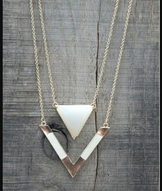 ლ➳ Pinterest: Faith Riggs ✶❣ Double Layer Necklace, Gold Triangle, Layer Necklace, Triangle Pattern, Geometric Jewelry, Trendy Jewelry, Pretty Jewellery, Bling Bling