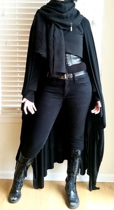 Star Wars Inspired Outfits, Gothic Mode, Dark Mori, Goth Outfit, Black Clothes, Theodore Roosevelt, Grunge Look, Themed Outfits