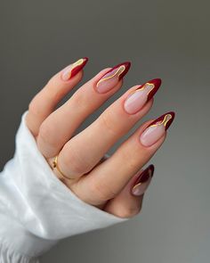 Discover our chic almond nail designs, perfect for adding a touch of elegance to your birthday. Save this and find more inspiration in our article! Nails Designs Almond, Birthday Nail Art, Birthday Nail Designs, Nails Designer, Almond Nails Designs, Almond Nail, Birthday Nails, Nail Designs Spring