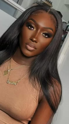 Bronze Makeup Look, Sultry Makeup, Gold Makeup Looks, Soft Glam Makeup, Glam Makeup Look, Black Women Makeup