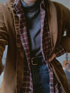 Shirt Layering Outfit For Women, Dark Cozy Outfits, Blue And Brown Outfit Aesthetic, Dean Winchester Outfit Aesthetic, Muted Blue Outfit, Archaeologist Aesthetic Outfit, Non Binary Winter Outfits, Comfy Academia Outfits, Faceless Outfit Pics