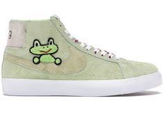 Check out the Nike SB Blazer Frog Skateboards available on StockX Frog Outfit, Mens Vans Shoes, Nike Sb Blazer, Swag Shoes, Vintage Hoodies, Hot Shoes, Casual Blazer, Blazer Fashion, Dream Shoes