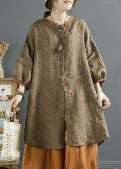 Embroidery Fashion Detail, Latest Model Blouse Designs, Pakistani Fashion Casual, Stylish Short Dresses, Designer Kurtis, Casual Shirt Women, Sleeves Designs For Dresses