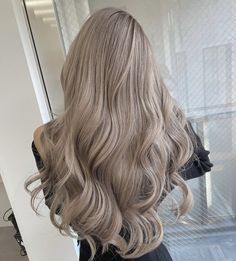 Beige Hair Color, Beige Blonde Hair, Grey Blonde Hair, Dark Blonde Hair Color, Blonde Hair Transformations, Beige Hair, Ash Hair, Cool Blonde Hair, Ash Blonde Hair