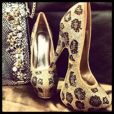 Meow Killer Heels, Fabulous Shoes, Heels & Wedges, Shoe Closet, Crazy Shoes, Shoe Obsession, Shoe Game, Cute Shoes, New Shoes