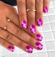 Lava Lamp Nail Art, Purple And Red Nails, Fun Purple Nails, Lava Lamp Nails, New Nail Ideas, Lamp Purple, Nail Art Cute, Unghie Sfumate, Ideas Uñas