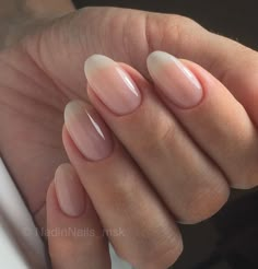 Manicure Gel, Her Nails, Pastel Nails, Neutral Nails, Minimalist Nails, Dream Nails, Nude Nails, Tongs, Nails Inspo