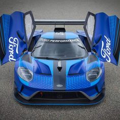 the ford gtr race car is shown from above