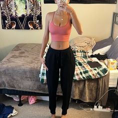 Never Worn, Tag Still On Fitted Black Bottoms For Leisure, Black Fitted Leisure Bottoms, High Waist Black Joggers For Loungewear, Fitted Black Sweatpants For Loungewear, Leggings And Tank Top, Zendaya Maree Stoermer Coleman, Cute Gym Outfits, Gym Outfits, Black Sweatpants