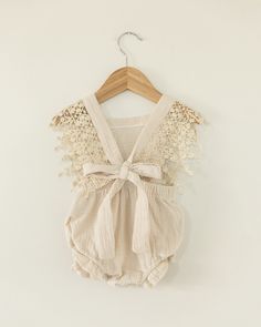 Jami Romper in Cream - Reverie Threads Boho Baby Romper, Boho Baby Girl, Boho Romper, Cake Smash Outfit, First Birthday Outfits, Boho Lace, Linen Material, Photoshoot Outfits