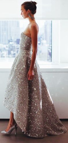 this dress! Dresses Goddesses, Sweetheart Evening Dress, Evening Dress Beaded, Detail Couture, Dress Beading, Party Gown, Zuhair Murad, Gorgeous Gowns, Party Gowns