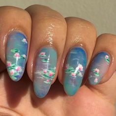 Bodypainting, Water Lily Nail Art, Impressionist Nail Art, Lily Pad Nail Art, Water Gel Nails, Water Nail Art Design, Nail Art Realistic, Pond Nail Art, Fine Art Nails