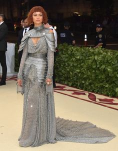 Zendaya Wears Armor to the Met Gala 2018 | Teen Vogue Red Carpet Dresses Gowns, Zendaya Met Gala, Zendaya Outfits, Georges Chakra, Kate Bosworth