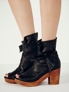 Free People Spire Wrap Clog at Free People Clothing Boutique Office Shoes Women, Clogs Style, Free People Clothing Boutique, Free People Shoes, Black Leather Sandals, Wooden Heel, Fall Shoes