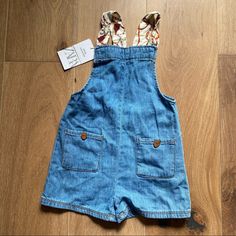 Size 4-5 Years. Smoke Free Home Playful Denim Blue Jeans For Summer, Playful Summer Jeans With Pockets, Playful Blue Jeans For Spring, Spring Playtime Denim Blue Jeans, Cotton Jeans For Summer Playtime, Cotton Jeans For Playtime In Summer, Casual Medium Wash Jeans For Playtime, Cute Blue Jeans For Playtime, Blue Jeans For Summer Playtime