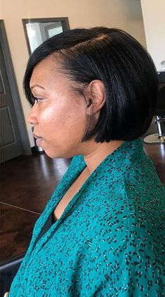 Bob With Undercut Black Women, Short Natural Bobs For Black Women, Short Bob Cuts For Black Women, Natural Hair Bob, Easy Short Haircuts, Silk Press Natural Hair, Short Bobs, Bob Cuts, Girls Short Haircuts