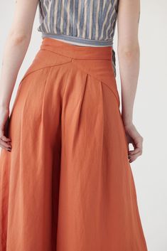 This high waisted wide leg pant is the epitome of old Hollywood elegance and effortlessly wearable. The Katherine Trouser is fitted at the waist with a loose seat, back pleats, and a unique angled yoke for an ultra-flattering fit. The flowy, wide, beautifully draped legs and impeccable construction elevate this classic style and let in a breeze. The Katherine Trouser is part of our linen suiting collection, available in an array of soft and sumptuous hues: try them with the Diane Vest and Tilda Linen Pants Pattern, Goddess Outfit, High Waisted Wide Leg Pants, Fabric Accessories, Wide Leg Pant, Wisteria, Sewing Clothes