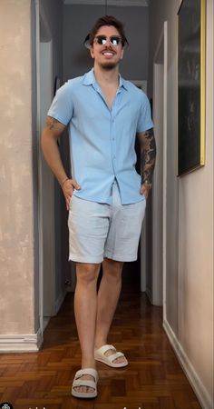 Vacation Outfits Men, Beach Outfit Men, Black Men Fashion Casual, Summer Shorts Outfits, Outfits Hombre, Masculine Style