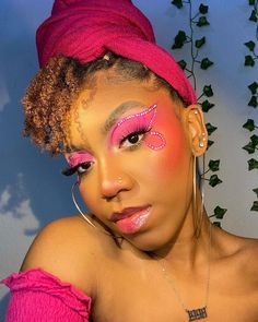 melanin girl with butterflies on her face Pink Butterfly Makeup, Pink Fairy Makeup, Types Of Makeup Styles, Butterfly Eyeshadow, Colorful Makeup Looks, Different Types Of Makeup, Spooky Makeup, Makeup 2022, Beauty Content Creator