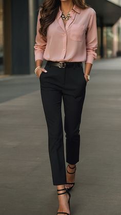 Discover the perfect office outfits for young professional women - from business casual to work clothes to business casual skirts and winter work clothes Elevate your work wardrobe with these stylish and versatile looks for all seasons