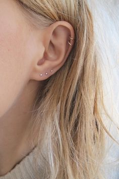 Third Piercing, Tiny Gold Studs, Studs Gold, Tiny Studs, Aesthetic Grunge, Jewelry Maker, Gold Studs, Silver Studs, Everyday Essentials Products