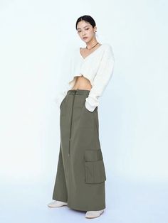 Long Cargo Skirt, 사진 촬영 포즈, Oversized Knitted Sweaters, Long Knit, Cable Knit Cardigan, Instagram Ideas, Skirt Outfits