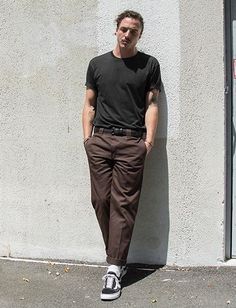 Mens Fashion Dickies, Dickies Style Man, Dickies 873 Men Styles, Men Dickies Fashion, Dickies 873 Outfit Men, Black Carpenter Pants Outfit Men, Grey Dickies Outfit Men, Men’s Dickies Outfit, Brown Dickies Outfit Men