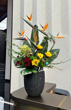 Arrangement Ideas, Fresh Flowers Arrangements, Ikebana, Fresh Flowers, Flower Decorations, Flower Arrangements