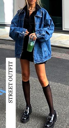 Look Grunge, Looks Jeans, Denim Jacket Outfit, Transition Outfits, Looks Black, Winter Trends