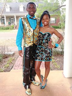 Duct Tape Prom Dress Contest Photos Couples Prom Outfits, Tape Outfit, Duck Tape Dress, Worst Prom Dresses, Duct Tape Clothes, Duct Tape Prom Dress, Duct Tape Dress, Prom Attire, Couples Prom