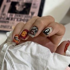 Harry Potter Manicure, Cartoon Nails, Cute Black Dress, Nail Stamping, Gel Nails, Harry Potter