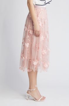 This endlessly enchanting maxi skirt is crafted from luscious chiffon and accented with wispy tulle blooms. Lined 90% polyester, 10% spandex Dry clean Made in the USA Chiffon Maxi Skirt, Chiffon Maxi, Floral Applique, Maxi Skirt, Chiffon, Dry Clean, Nordstrom, Spandex, Skirt